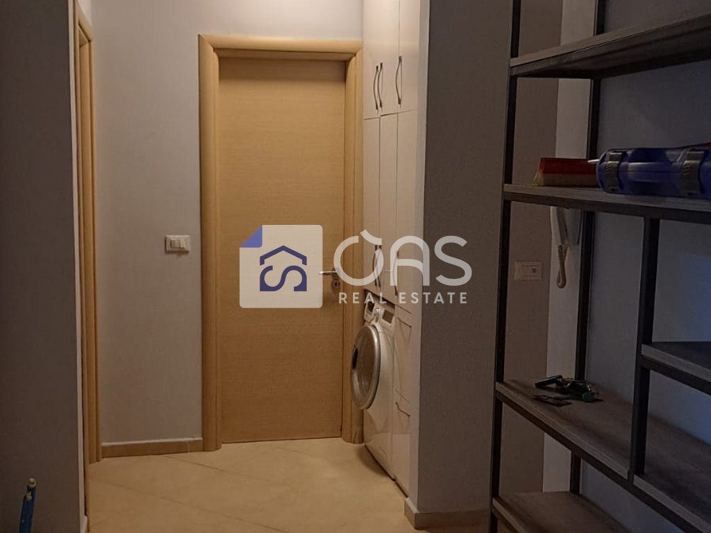 Shitet apartament 2+1 tek Liqeni i Tiranes ' Ruga Petri"