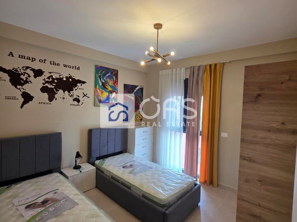 Jepet apartament me qera 2+1+2 tek Kopshti Botanik