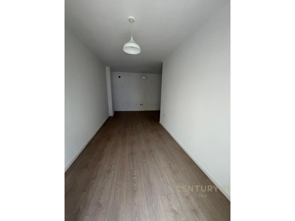 EXCLUSIVE ! SHITET APARTAMENT 1+1 TEK SHKEMBI I KAVAJES !