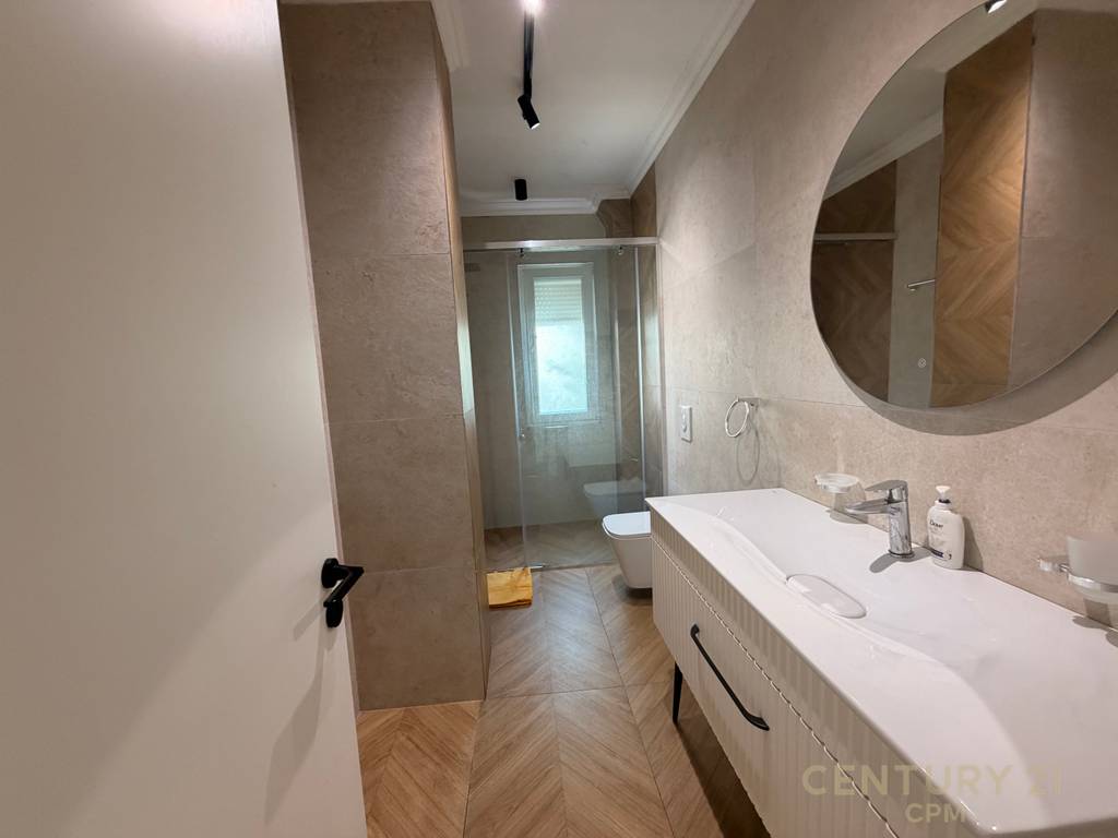 JEPET PER QIRA APARTAMENT 2+1+2 TEK KRISTAL CENTER!
