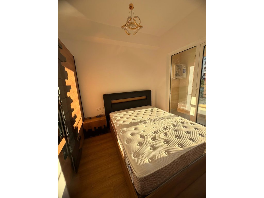 Apartament 1+1 Me Qira në Ali Demi, Tiranë