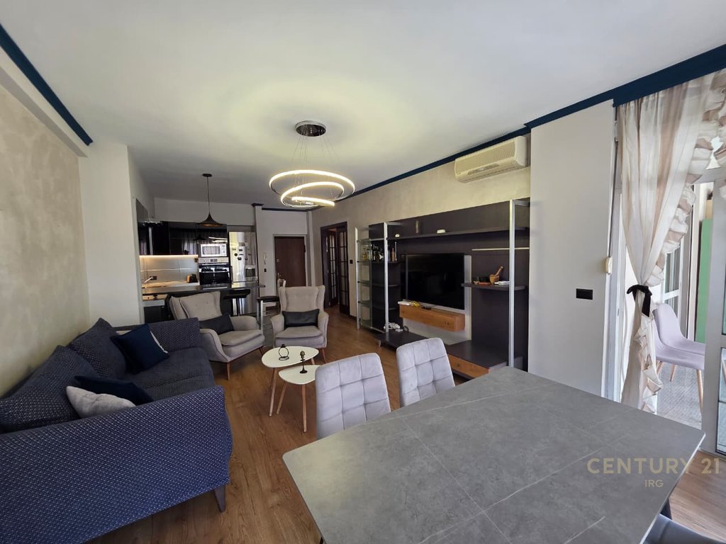 ✨ Apartament 2+1+2 | Me Qira 📍 Ura e Tabakëve – pranë Toptani Center