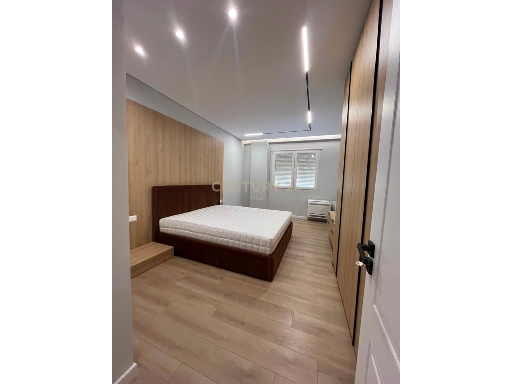 JEPET ME QIRA APARTAMENT 2+1 ,LAGJIA NR 18, DURRES !!!