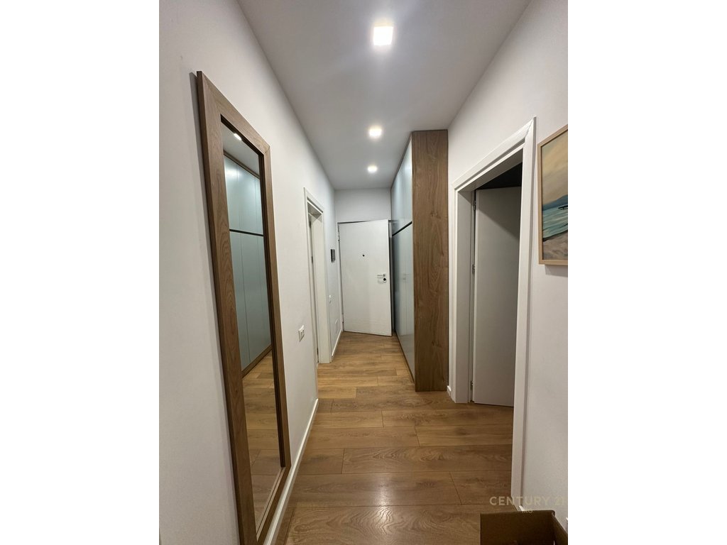 APARTAMENT1+1 TEK KOMUNA E PARISIT!