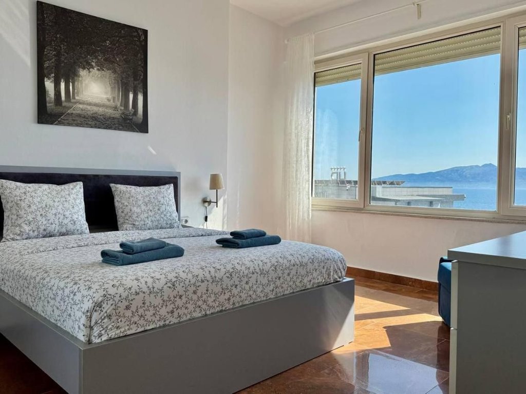 Sarandë, Shesim apartament me pamje nga deti- Hotel Butrinti