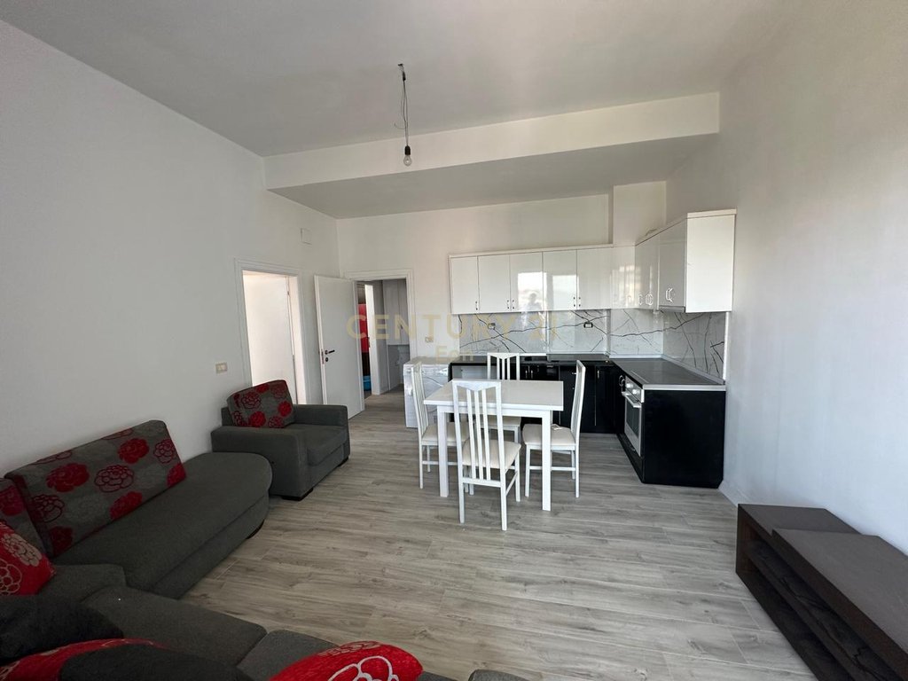 SHESIM APARTAMENT 1+1 NE GOLEM 150METRA NGA DETI !