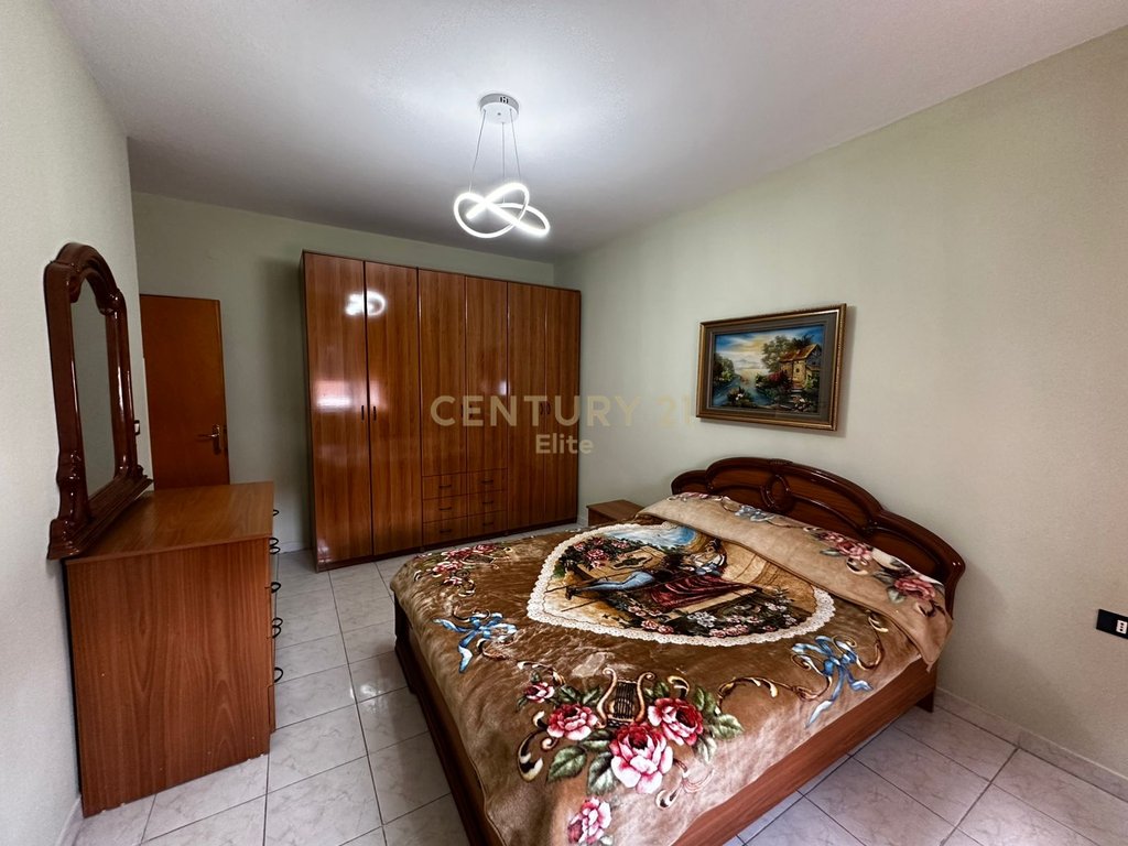 Apartament 3+1 Me Qira në Rruga Mine Peza, Tiranë - 600€ | 120 m²