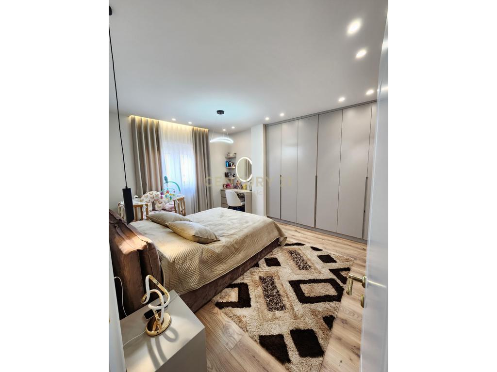 Super Apartament në Shitje – Plazh, Durrës