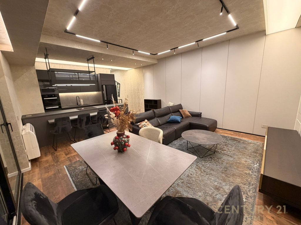 SHESIM SUPER APARTAMENT TEK AMBASADOR 3 !
