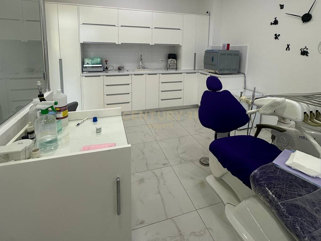 Shitet Klinike Dentare Astir