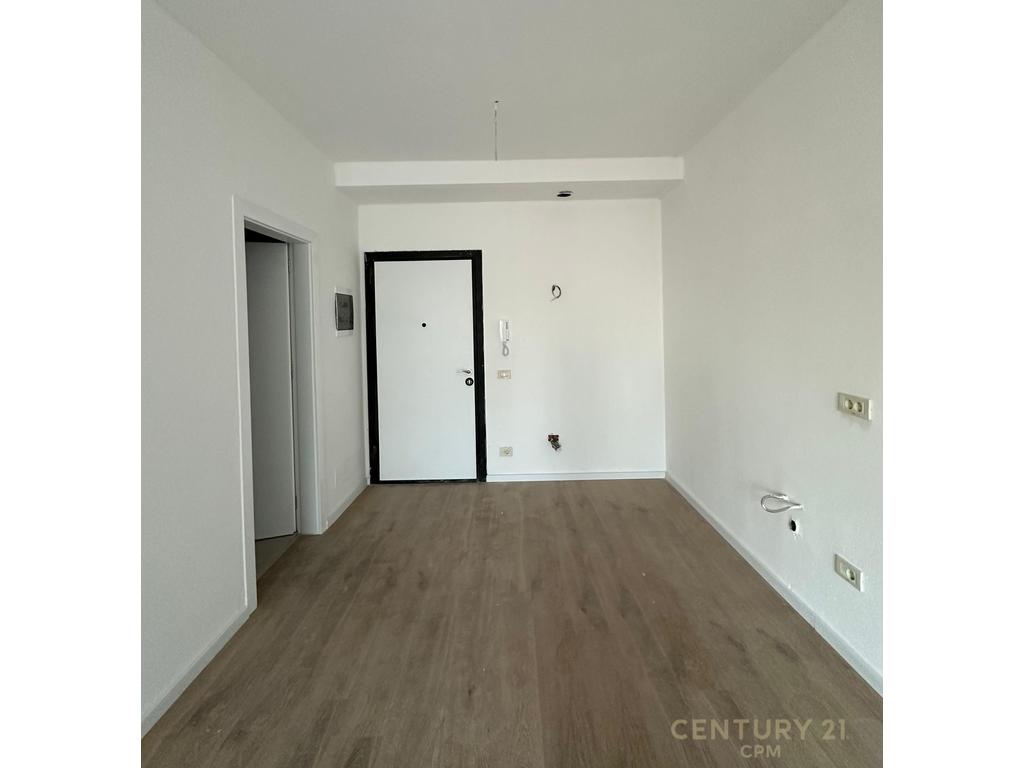 APARTAMENT 1+1 PER ZYRA ME QIRA TEK GOLDEN TOWER RESIDENCE !