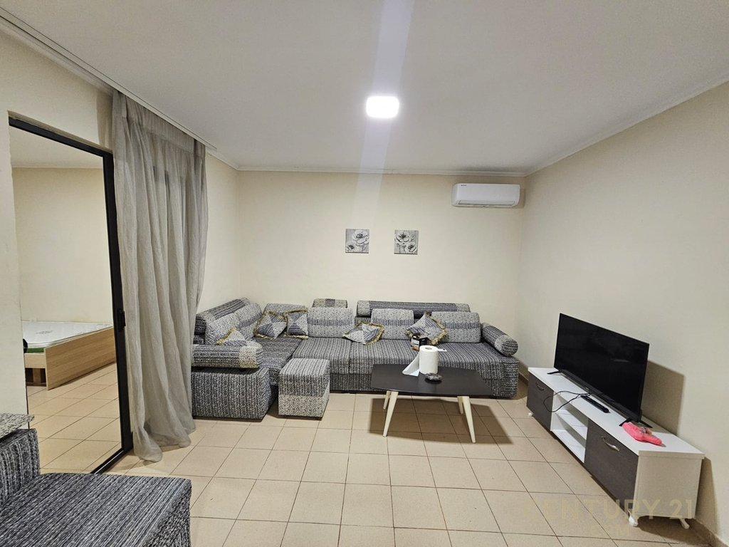 JEPET ME QIRA APARTMENT 2+1 TEK PEDIATRIA