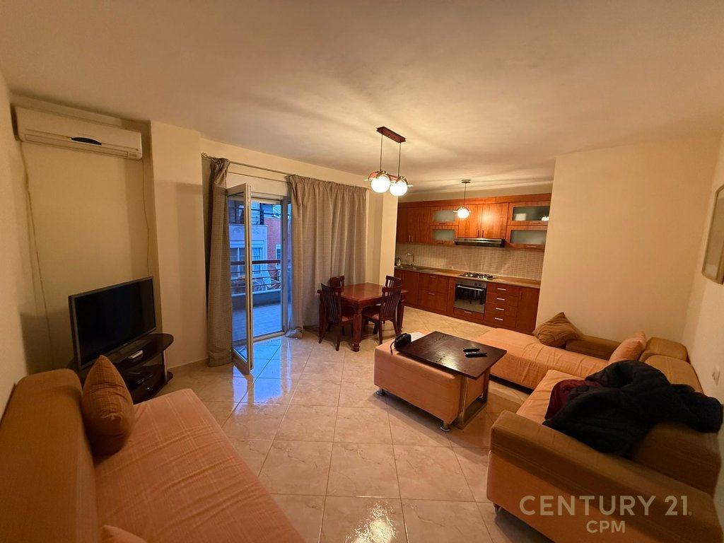 Apartament 2+1+2+post parkimi
 Me Qira te Liqeni i Thatë, Colombo 2