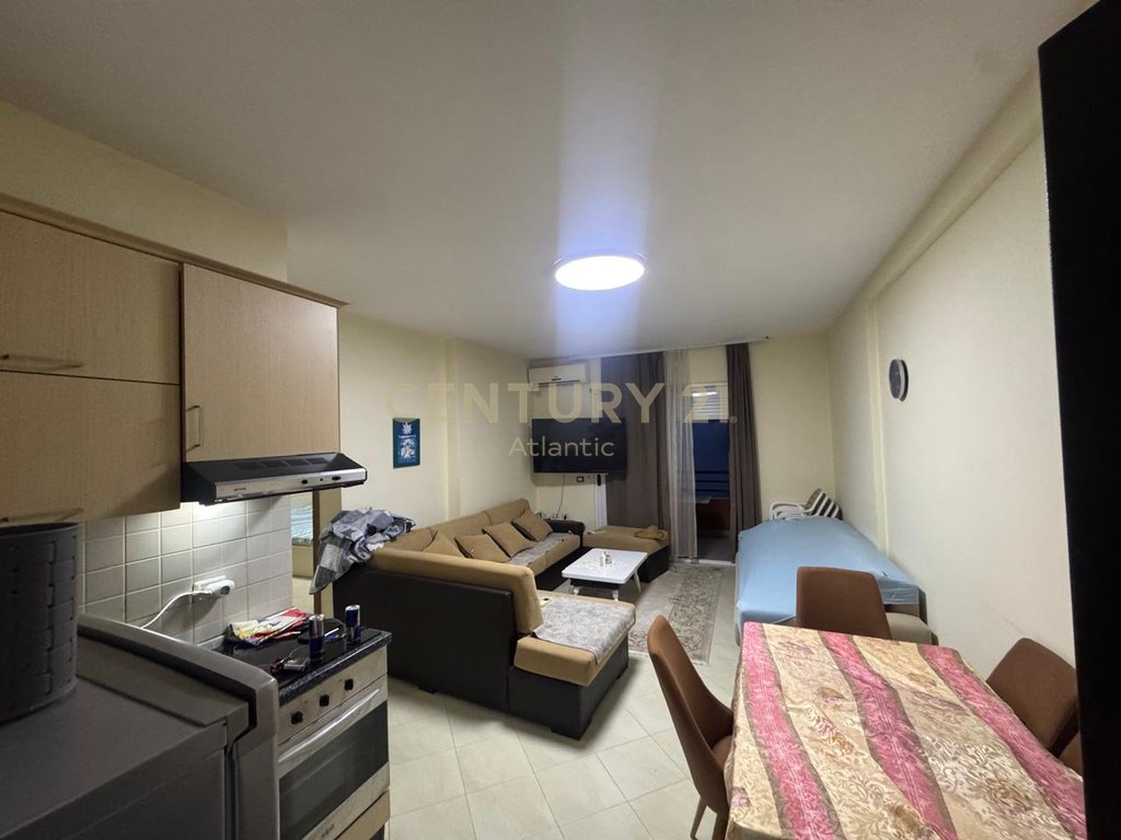 Apartament 1+1 Për Shitje në Golem, Durrës
