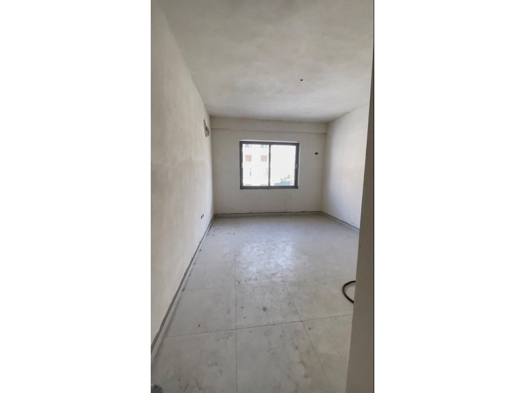 APARTAMENT 1+1 PER SHITJE,NE ORIKUM!