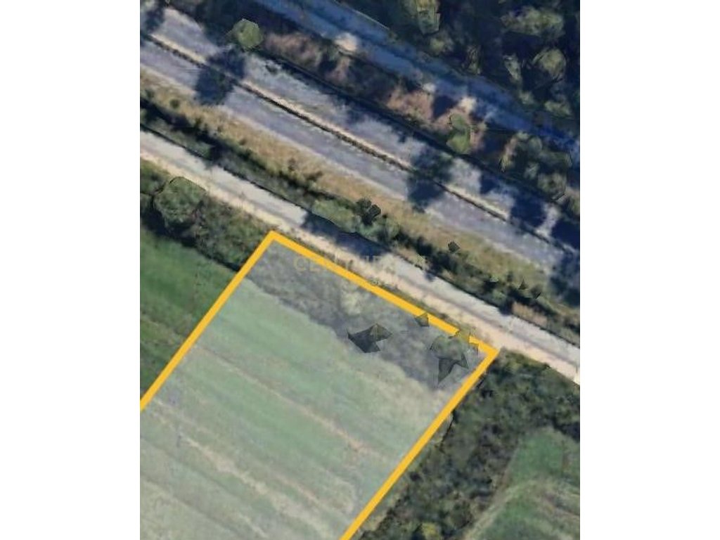 Tokë e shkëlqyer për shitje, në vijë të parë të autostradës Tiranë-Durrës!!! 355 euro/m2