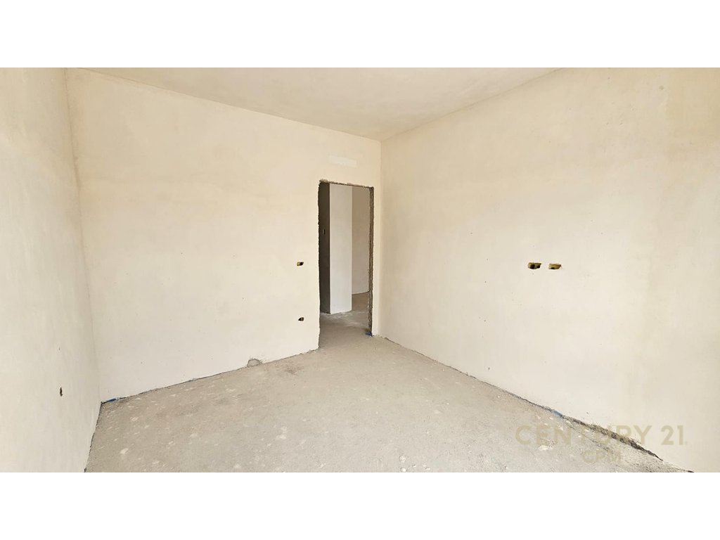 Apartament 1+1 në Qendra Tregtare QTU, Tiranë – Në Shitje – 75,000€ | 83.68 m²