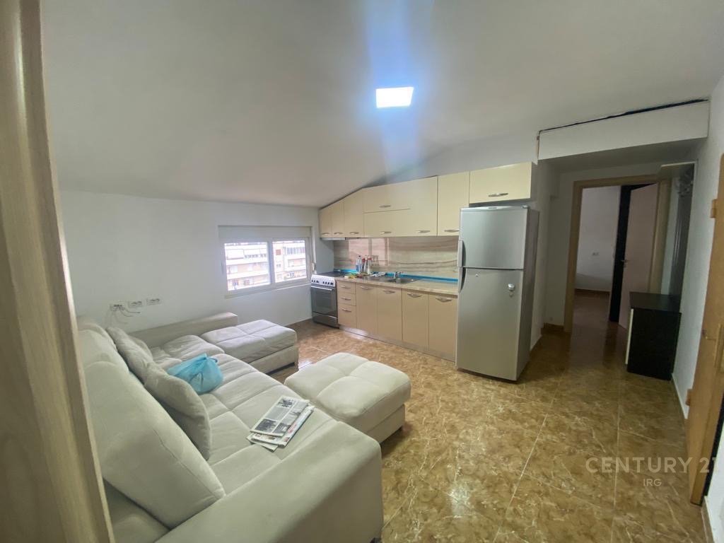 Apartament 1+1 tek Bulevardi Zogu I!