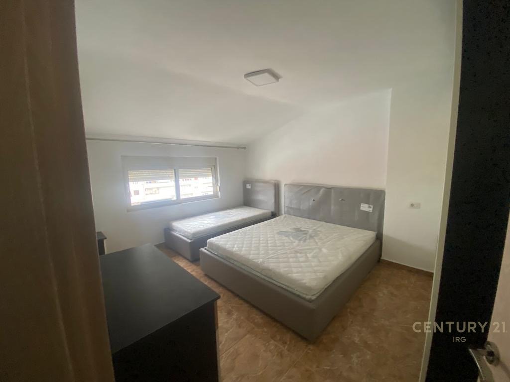 Apartament 1+1 tek Bulevardi Zogu I!