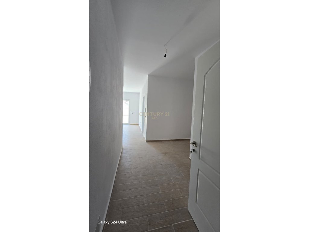 Shitet Apartament 1+1 në Spitalle, Durrës !
