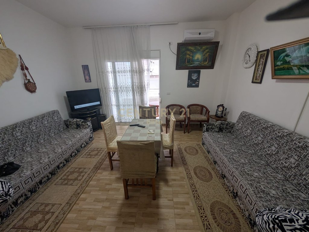 SHITET APARTAMENT 1+1 NË PLAZHIN E QERRETIT