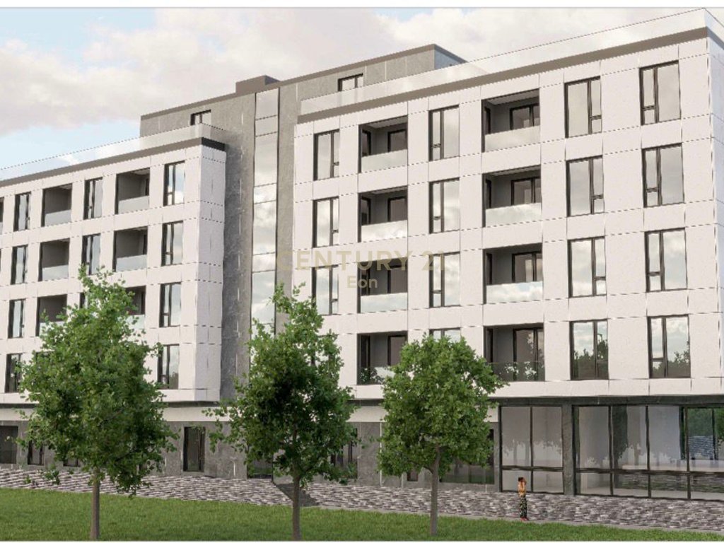 SHESIM APARTAMENT KATI 0 ME VERANDE 70metra NGA DETI NE GOLEM TEK HOTEL GRINT !