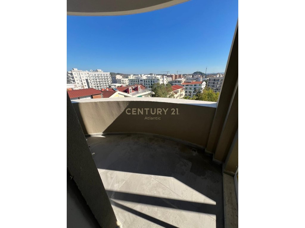 Apartament me lokacion fantastik dhe pamje deti , 1+1+ballkon Për Shitje në Golem, Durrës - 133,110€ | 78.3 m²