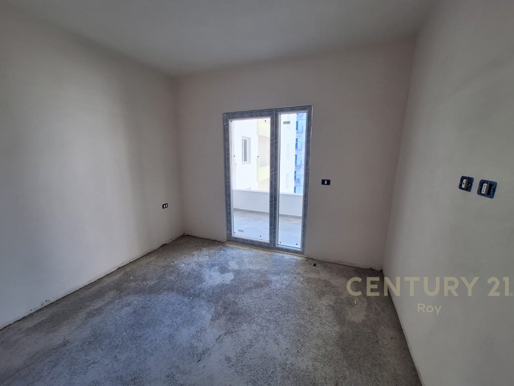 SHITET APARTAMENT NDERTIMI RI  NE GOLEM!!!