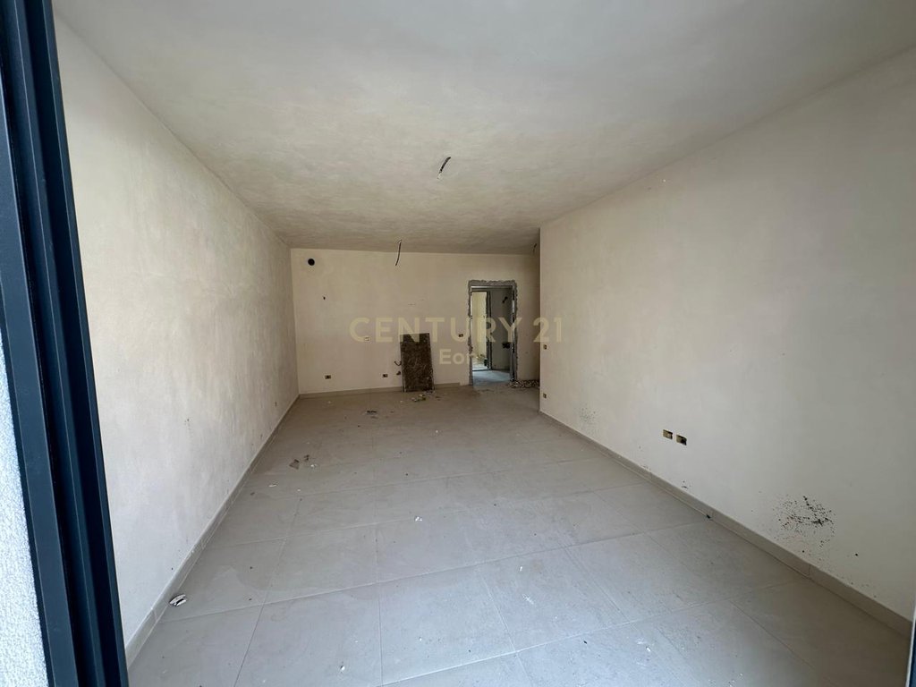 SHITET APARTAMENT 1+1 NE REZIDENCEN EON GOLEM !