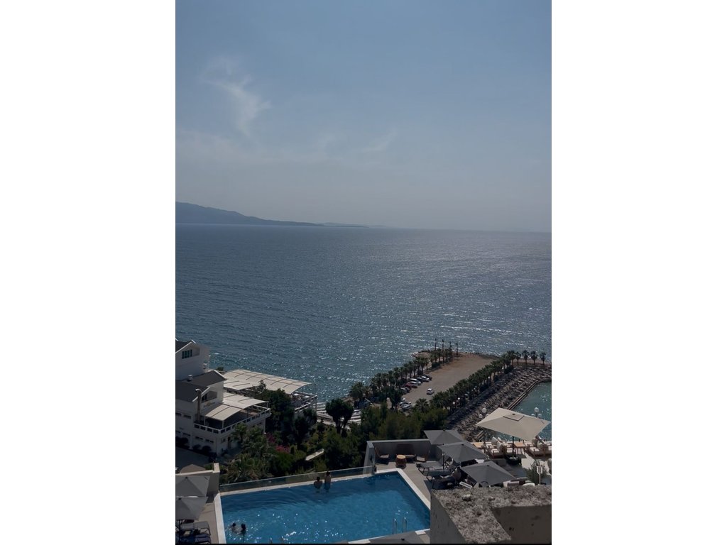 SARANDE, SHESIM APARTAMENT ME PAMJE PANORAMIKE DETI