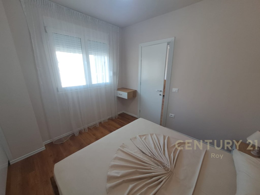 Apartament 1+1+Verande+ Vend Parkingu Për Shitje te Shkembi Kavajes !!