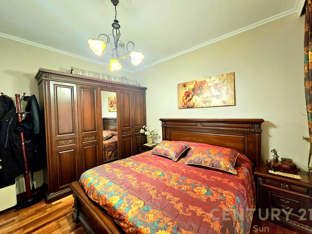 APARTAMENT 2+1+PARKIM PER QIRA PRANE KOPSHTIT ZOOLOGJIK.