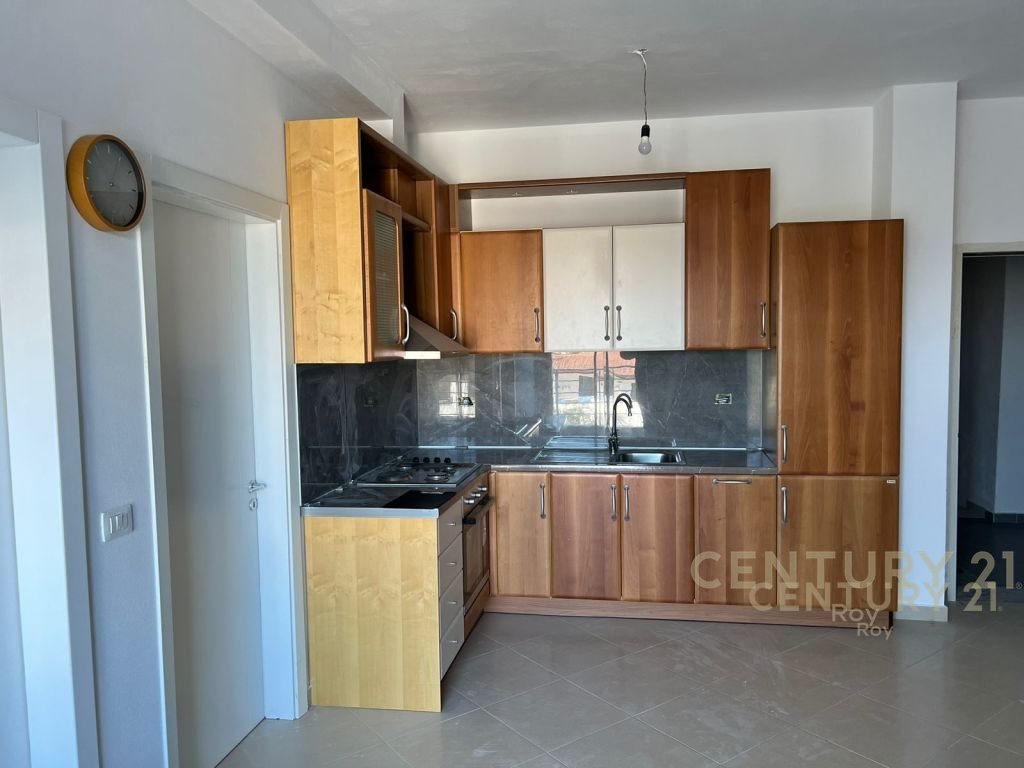 SHITET APARTAMENT 2+1 NE QERRET