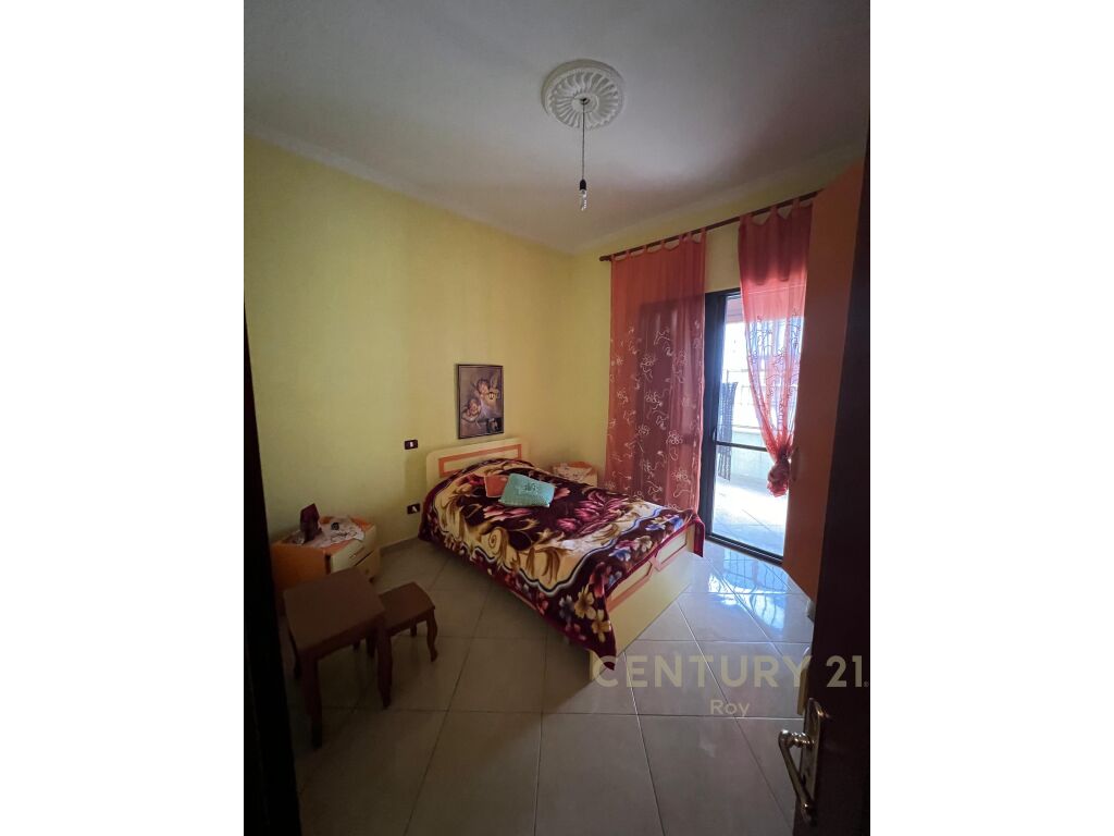 OKAZION **SHITET SHTEPI PRIVATE NE SHKOZET,DURRES!! 650€/m2**