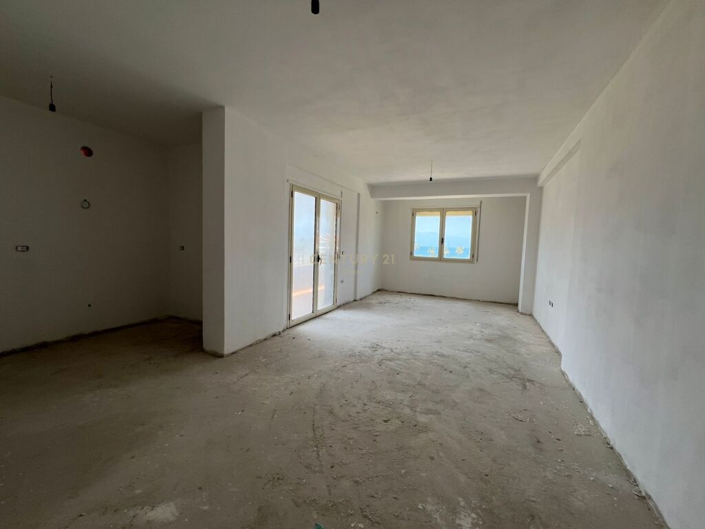 SHESIM APARTAMENT 2+1 NE LUNGOMARE ,VLORE!!