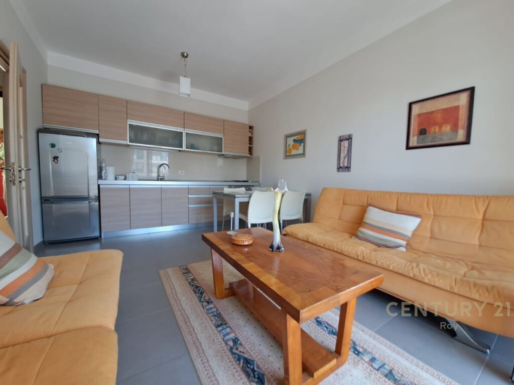 SHITET APARTAMENT 1+1  20 m LARG DETIT ,AFER PREMIUM HOTEL GOLEM !!