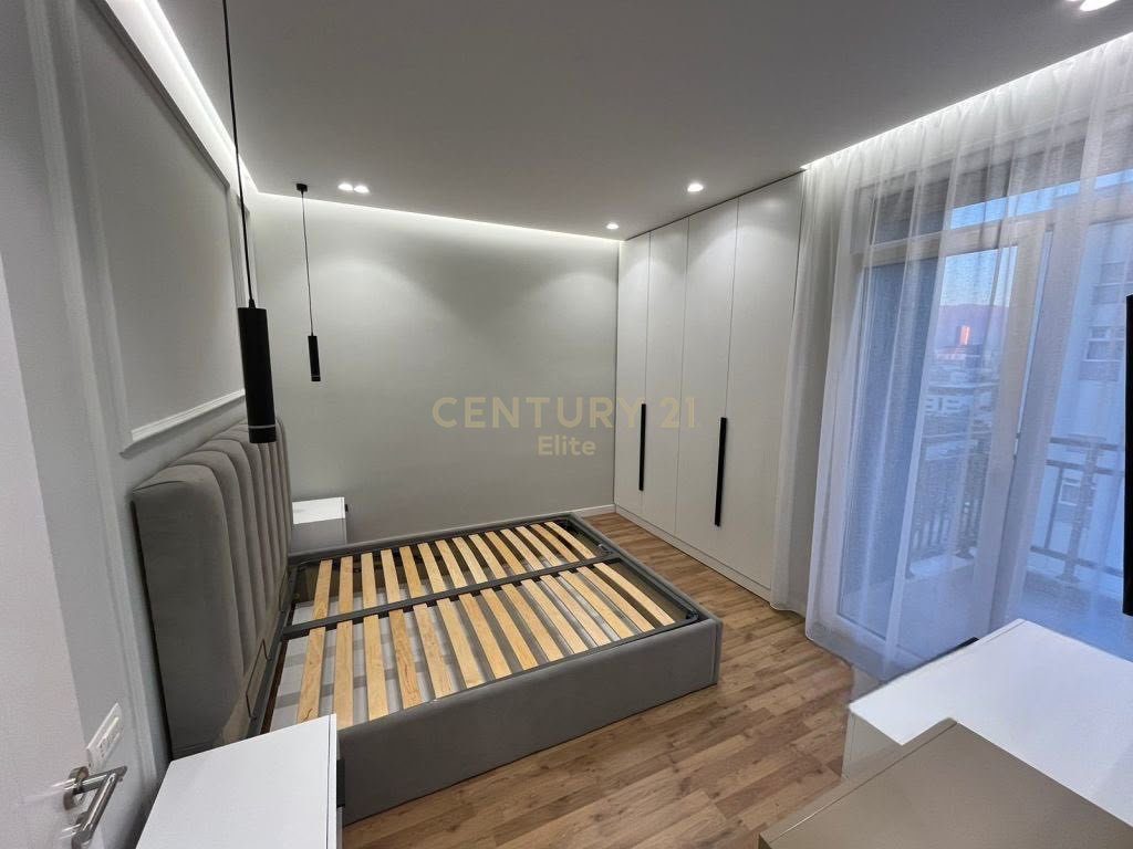 Apartament 1+1 Me Qira tek Ish Fusha e Aviacionit!