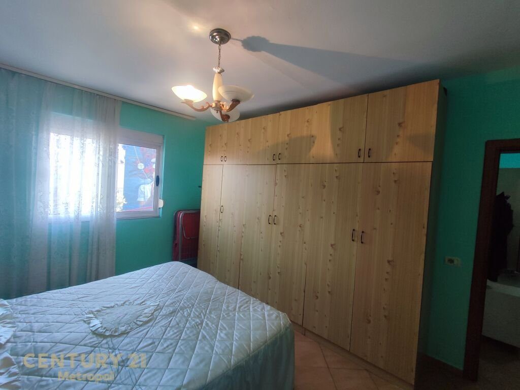 APARTAMENT 1+1 ME QIRA