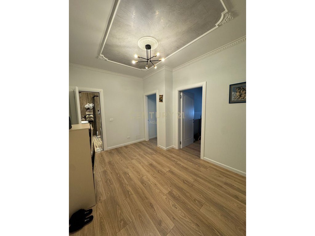 Apartament 2+2 Për Shitje në Plazh, Durrës