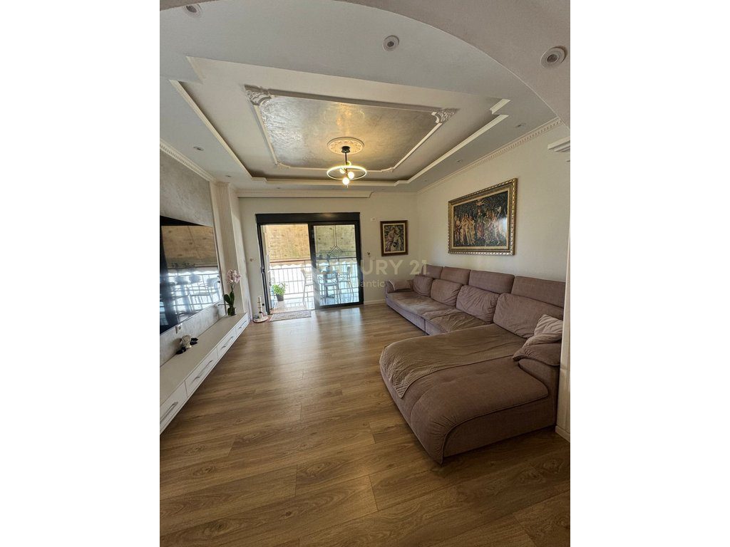 Apartament 2+2 Për Shitje në Plazh, Durrës