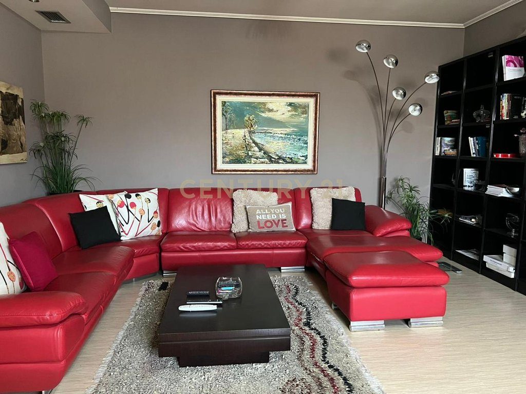 ISH EKSPOZITA, JAPIM ME QIRA APARTAMENT 2+1+2
