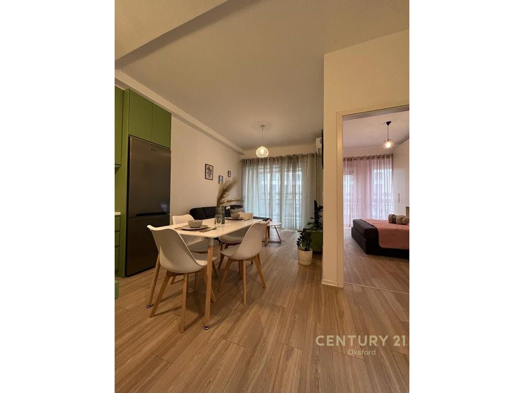 JAPIM ME QIRA APARTAMENT 1+1, TEK KOMPLEKSI KONTAKT!