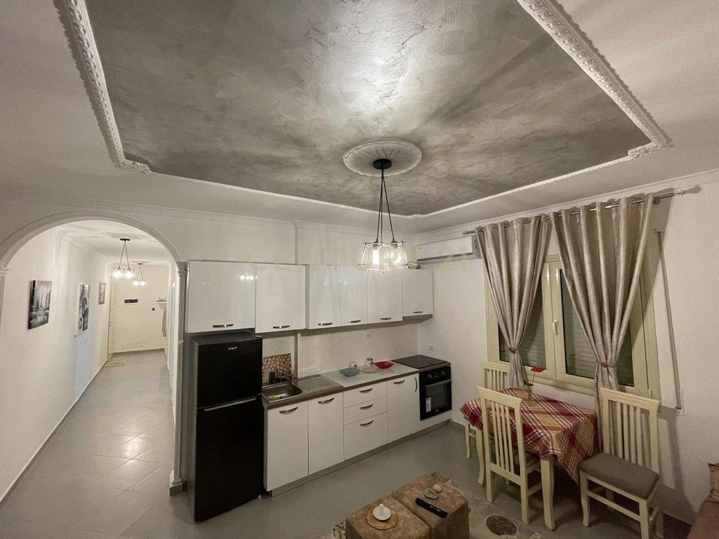APARTAMENT 2+1 PER QIRA,TEK ALBANO DHE ROMINA!