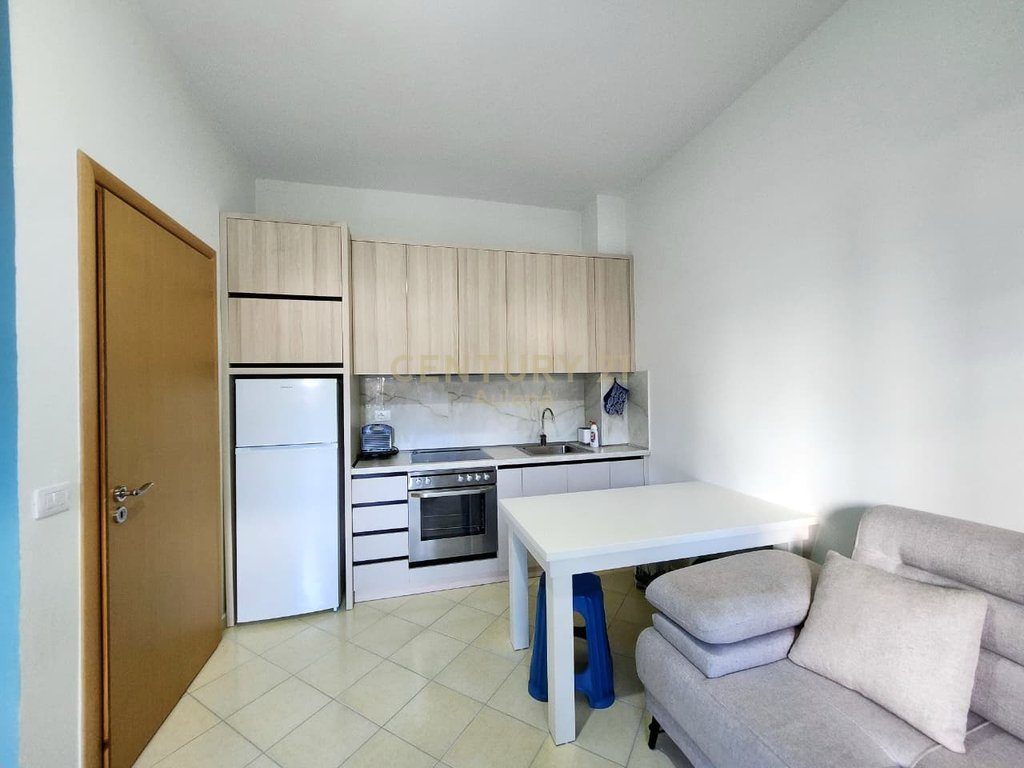 Apartament 1+1 me Qira pranë Plazhit në Orikum