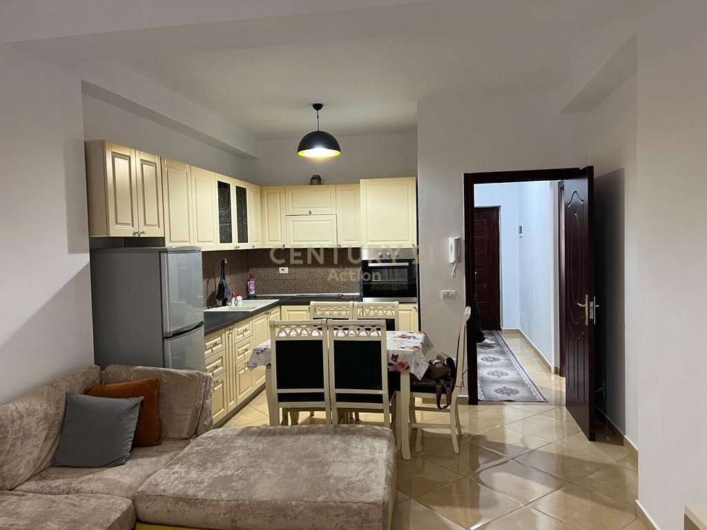 Apartament 1+1 Me Qira në Astir, Tiranë - 45000leke cmimi| 70 m²