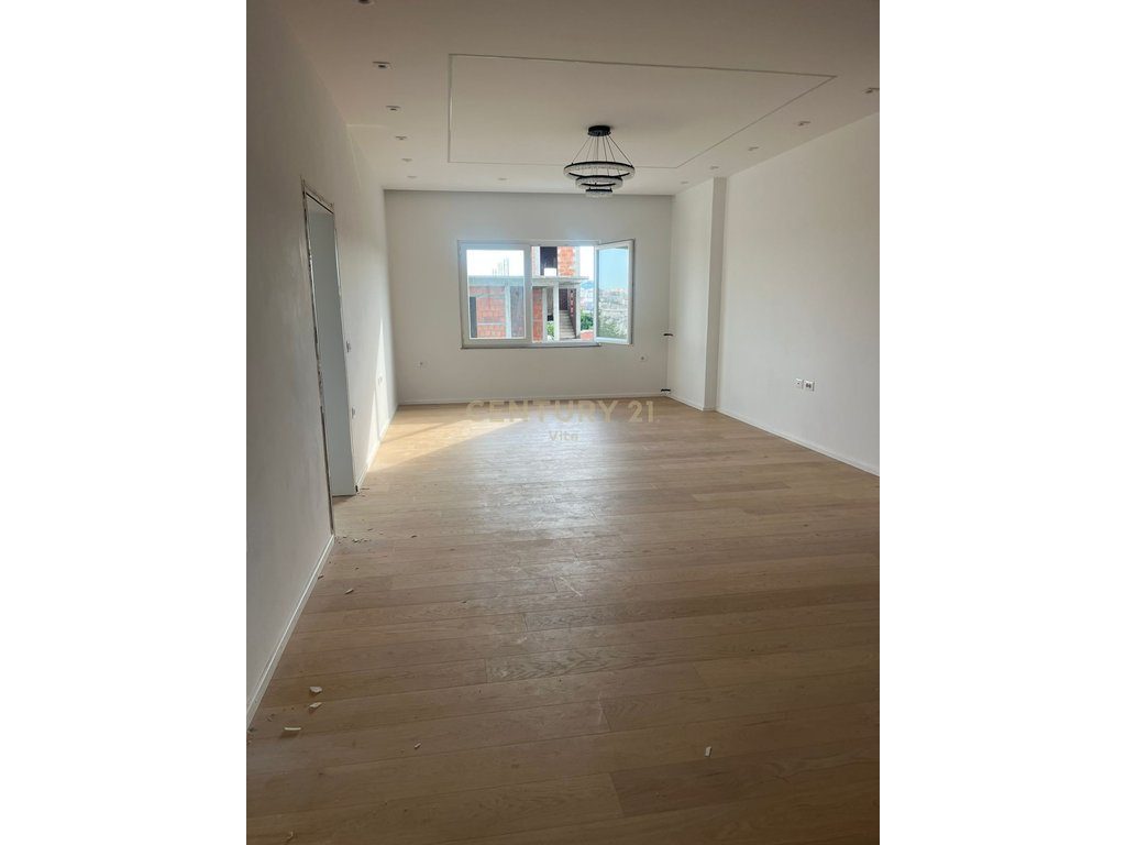 JEPET ME QIRA APARTAMENT 3+1+2 BANJO NE ISH KENETE ,DURRES !!!