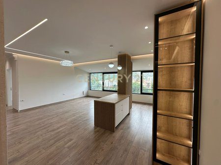 SHITET APARTAMENT 1+1, GRADIENT RESIDENCE, LIQENI I THATE, 1 POST PARKIMI (PAGESE EKSTRA)