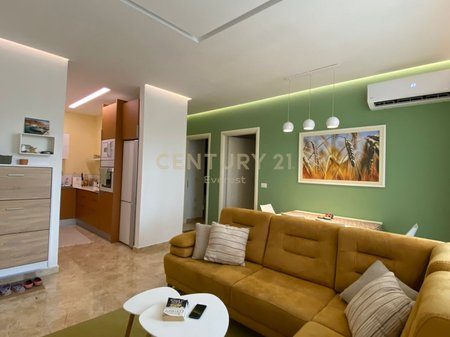SHESIM SUPER APARTAMENT 3+1+2 & 4 POSTE PARKINGU NE VALA MAR RESIDENCE,GJIRI I LALZIT