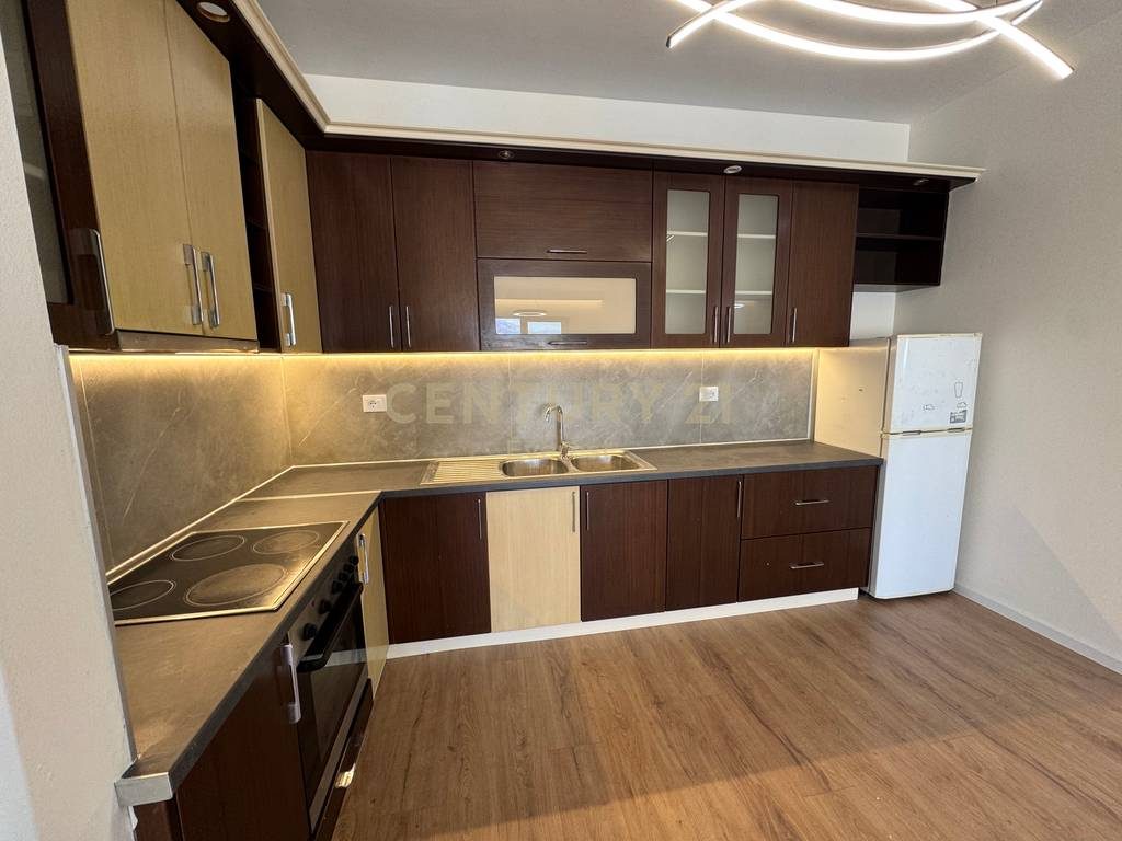 ASTIR, SHESIM APARTAMENT 2+1+2