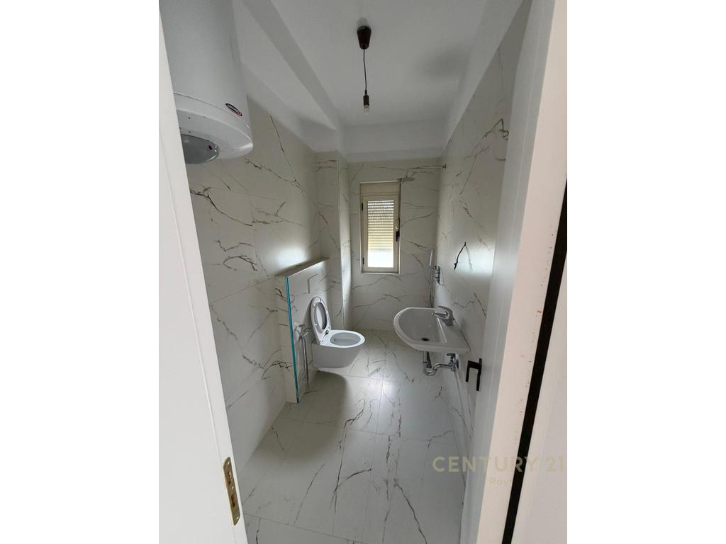 EXCLUSIVE ! SHITET APARTAMENT 1+1 TEK SHKEMBI I KAVAJES !